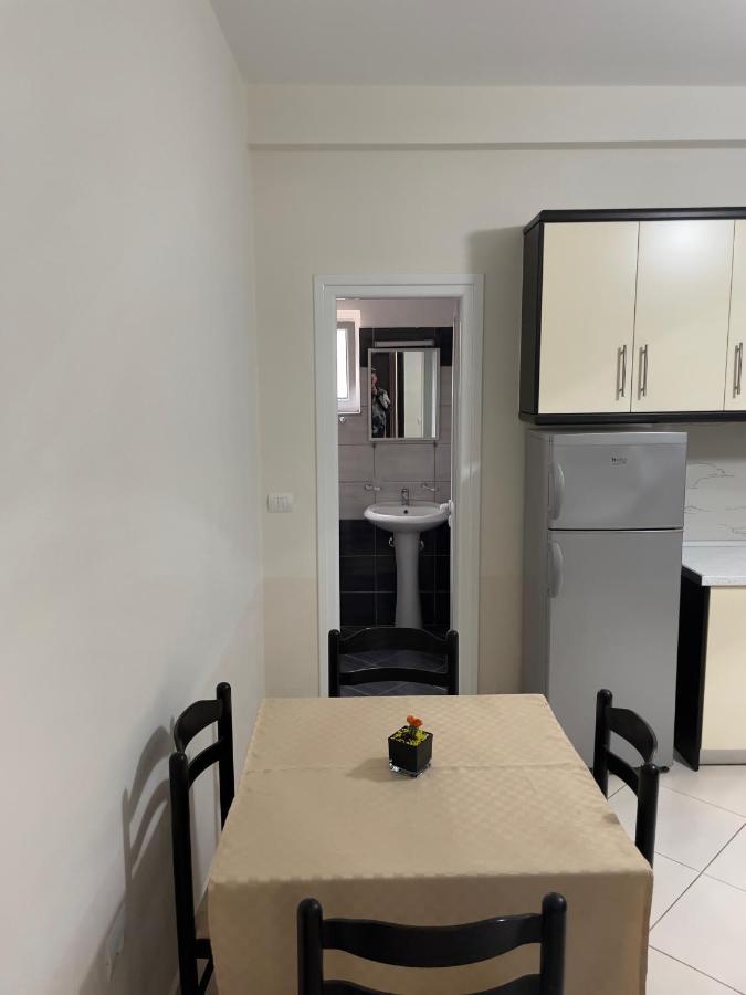 Xhonis Apartments Ksamil Extérieur photo
