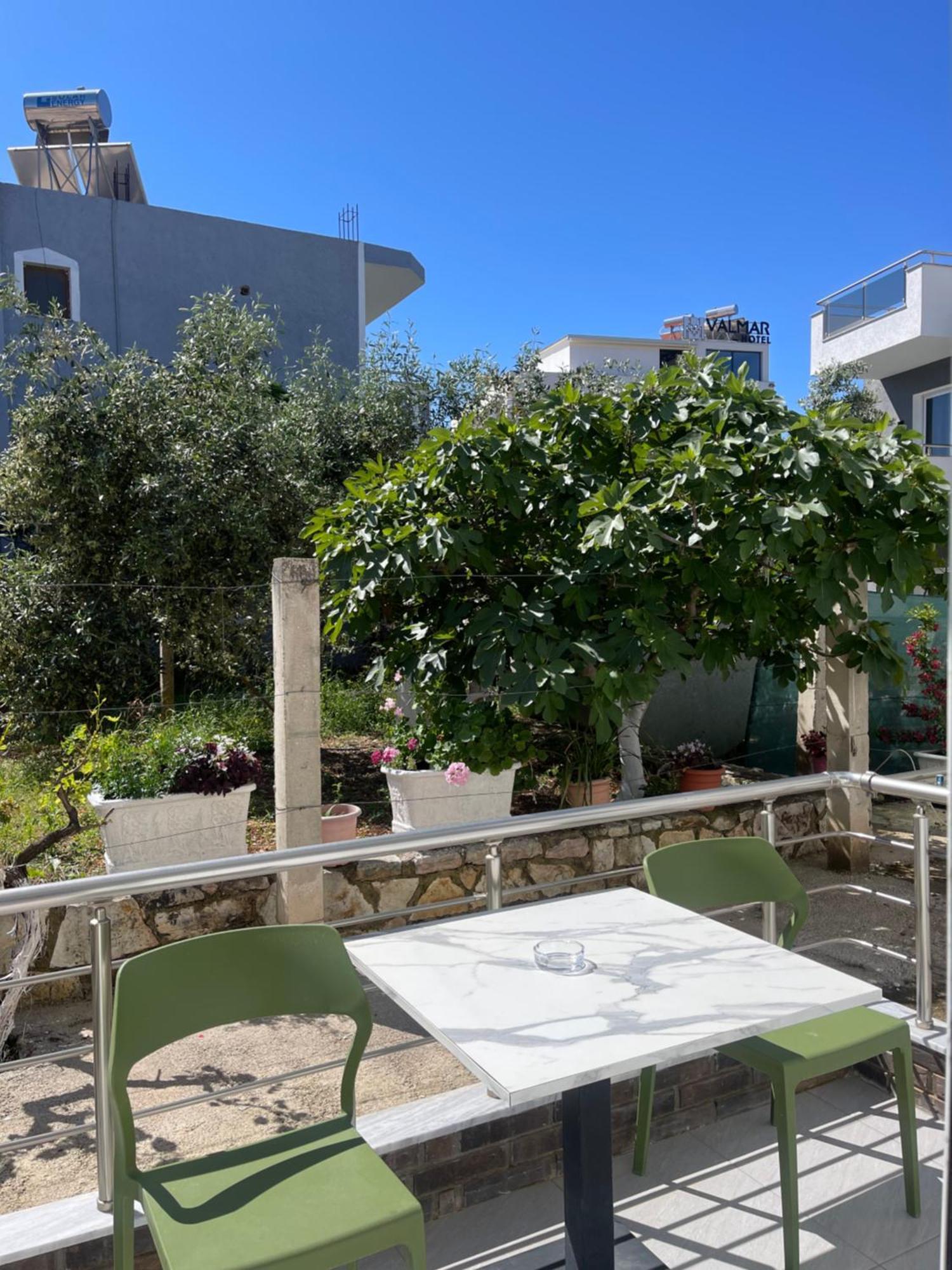 Xhonis Apartments Ksamil Extérieur photo