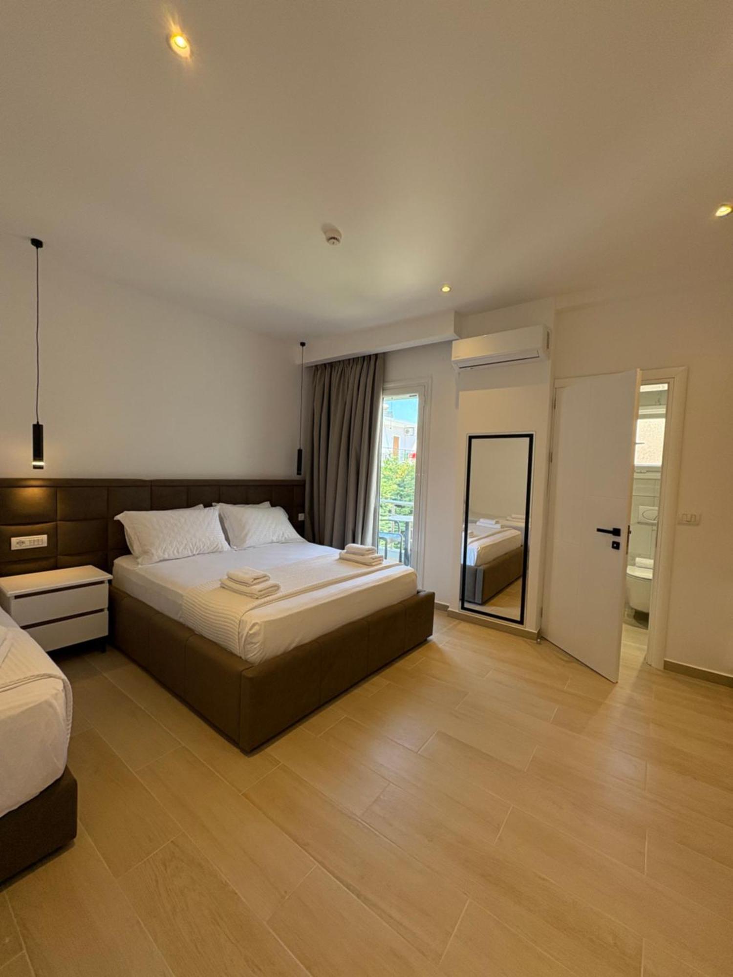 Xhonis Apartments Ksamil Extérieur photo