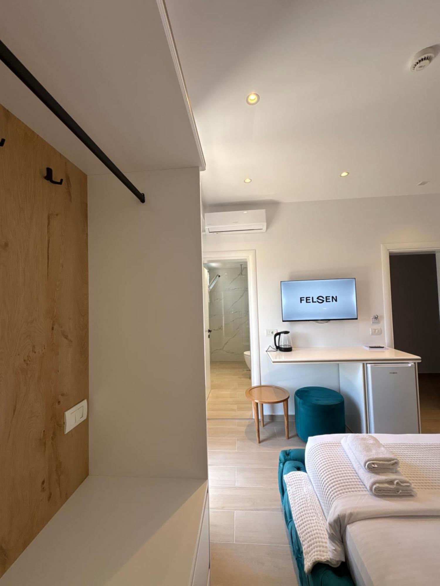 Xhonis Apartments Ksamil Extérieur photo